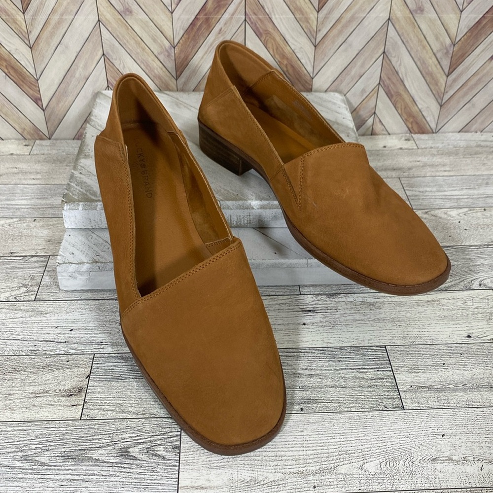 Lucky Brand Harping Heeled Loafer Flats Size 8.5M Nubuck Leather Saddle‎ Brown
